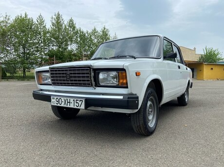 LADA (VAZ) 2107 2010