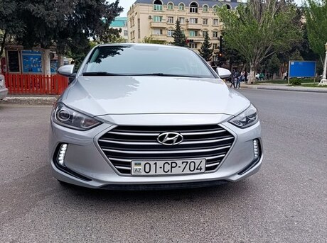 Hyundai Elantra 2016