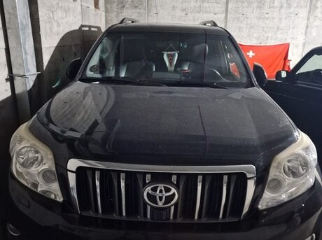 Toyota Land Cruiser Prado 2012