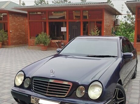 Mercedes E 220 d 2001