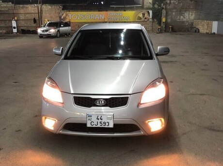 Kia Pride 2010