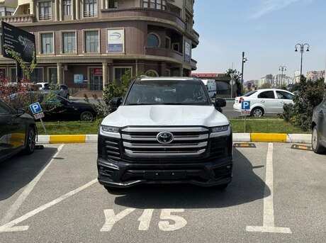 Toyota Land Cruiser 2025