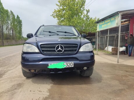 Mercedes ML 320 4MATIC 2001