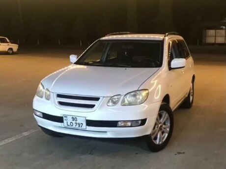 Mitsubishi Airtrek 2002