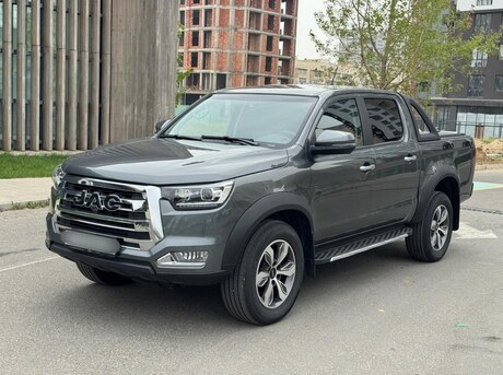 JAC T8