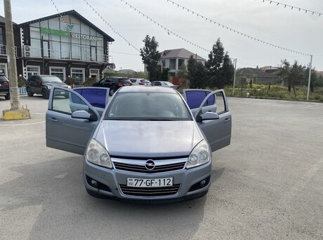 Opel Astra 2007