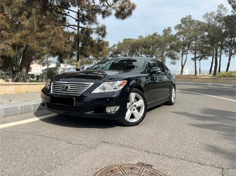 Lexus LS 460 2011