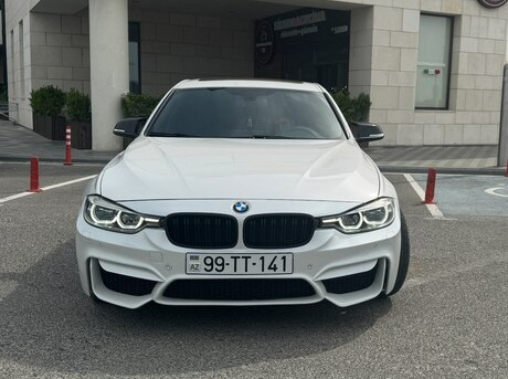 BMW 330 2016