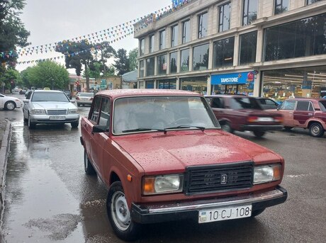 LADA (VAZ) 2107 1995
