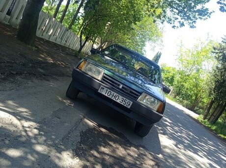 LADA (VAZ) 21099 1991
