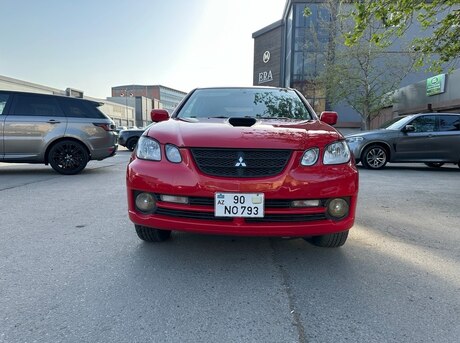 Mitsubishi Airtrek 2002