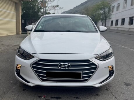 Hyundai Avante 2016