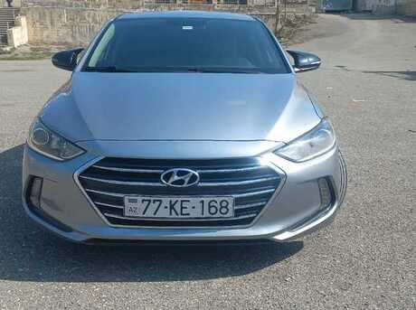 Hyundai Elantra 2016