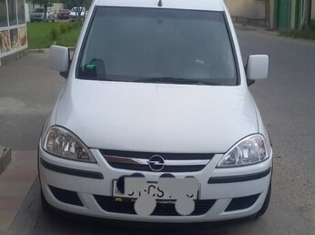 Opel Combo 2011