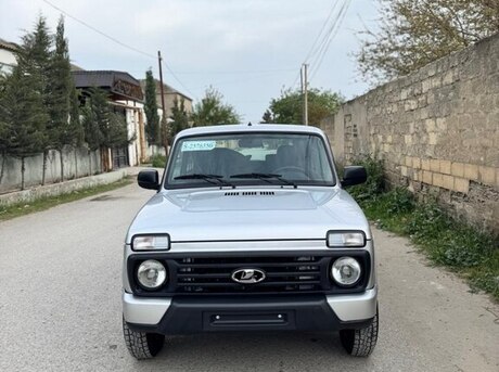 LADA (VAZ) Niva 2025
