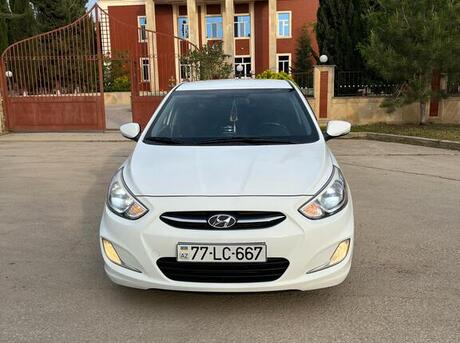 Hyundai Accent 2014