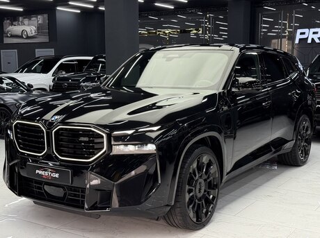 BMW XM 2024