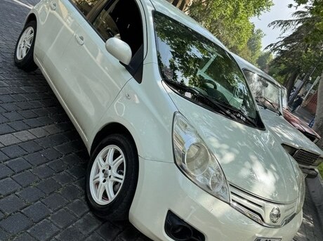 Nissan Note 2011