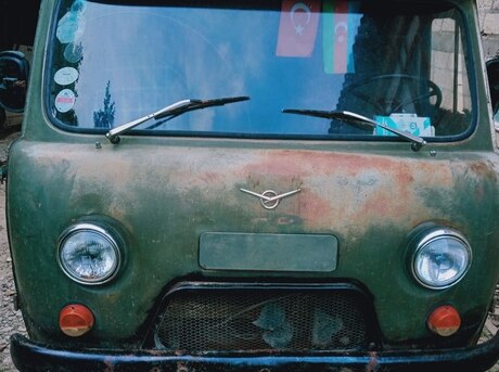 UAZ 452