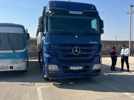 Mercedes Actros 1844 2011