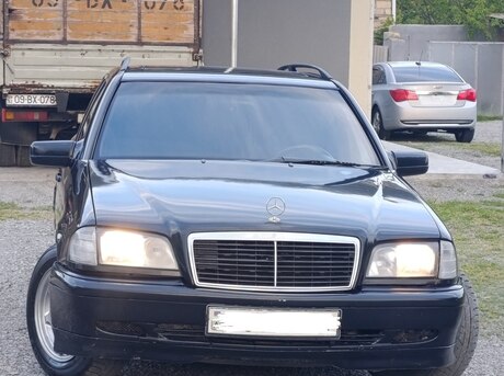 Mercedes C 220 d 2000