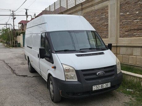 Ford Transit 2010