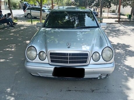 Mercedes E 220 d 1997