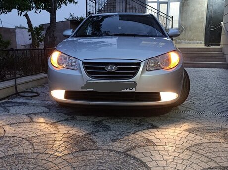 Hyundai Avante 2008