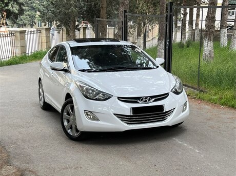 Hyundai Elantra 2013