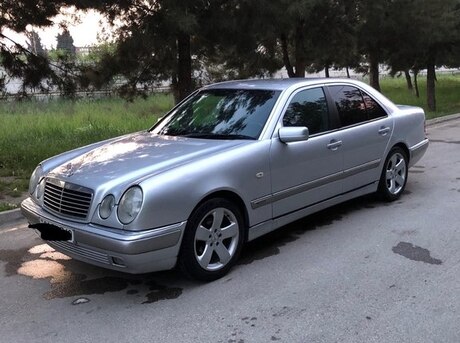 Mercedes E 230 1998