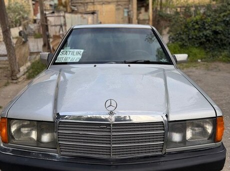 Mercedes 190 1992