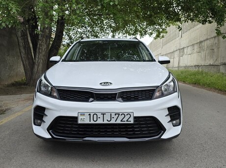 Kia Rio X-Line 2021