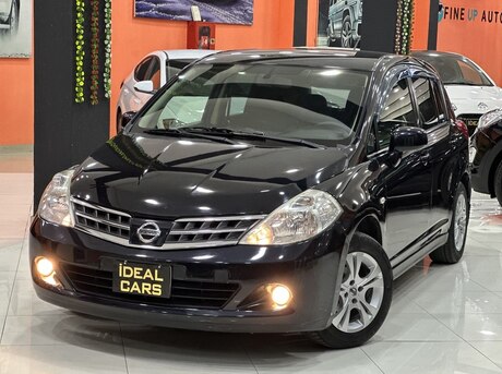 Nissan Tiida 2013