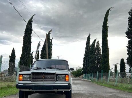 LADA (VAZ) 2107 2010