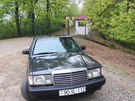 Mercedes 190 1990