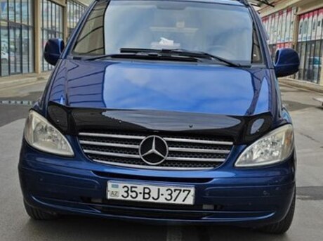 Mercedes Viano 2004