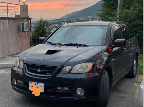 Mitsubishi Airtrek 2002