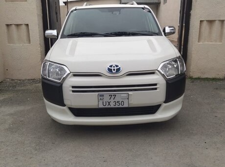 Toyota  2019