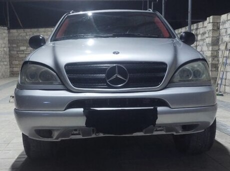 Mercedes ML 270 4MATIC 2002