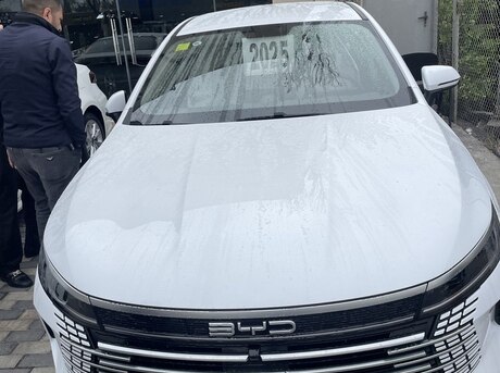 BYD Destroyer 05 2025