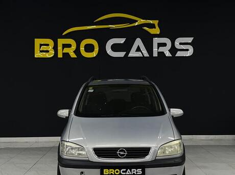 Opel Zafira 2000