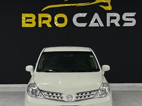 Nissan Tiida 2008