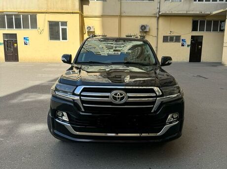 Toyota Land Cruiser 2011