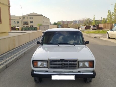 LADA (VAZ) 2107 2000