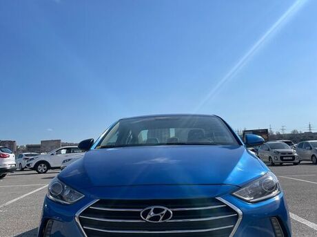 Hyundai Elantra 2016