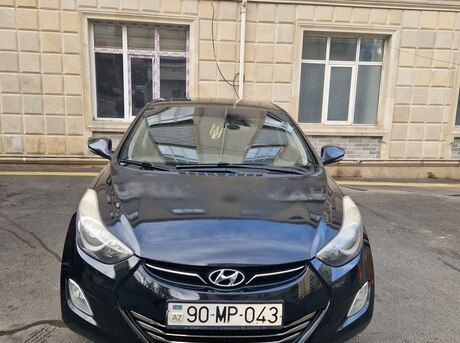 Hyundai Elantra 2012
