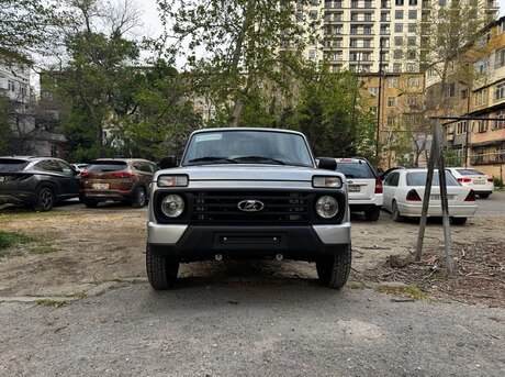 LADA (VAZ) Niva 2025