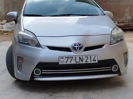 Toyota Prius 2012