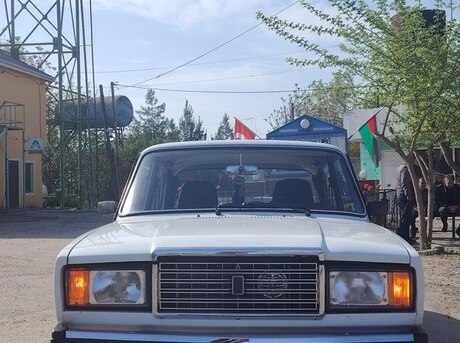 LADA (VAZ) 2107 2009