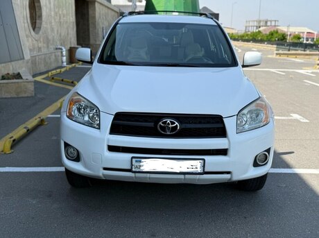 Toyota RAV4 2012
